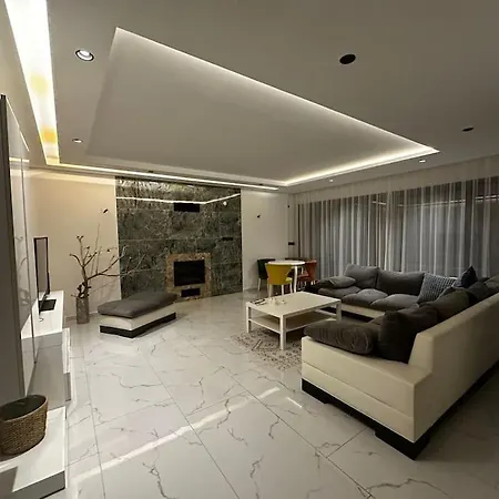 Private Pool For Daily Rent In
