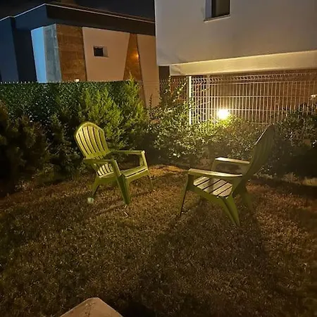 Private Pool For Daily Rent In *