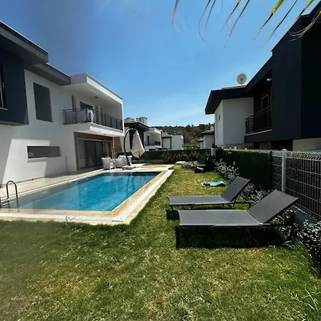 Willa Private Pool For Daily Rent In