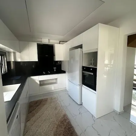 Private Pool For Daily Rent In Kusadası