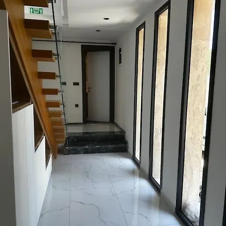 Private Pool For Daily Rent In Willa